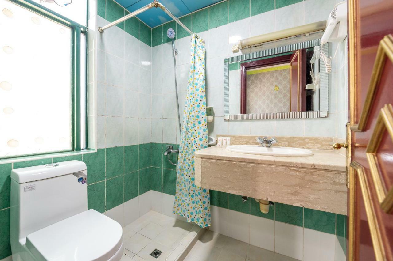 Oyo 191 Golden Sea Hotel Dubai Ngoại thất bức ảnh